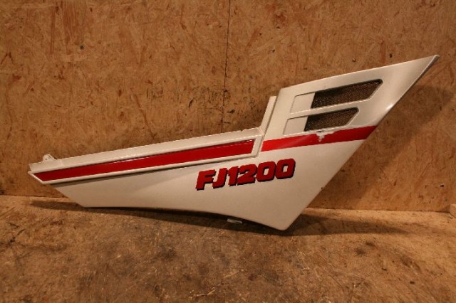 Yamaha FJ 1200 3CV Seitendeckel, side cover, rechts